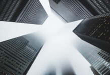 Investors pull money out of real estate funds in the UK uk real estate funds