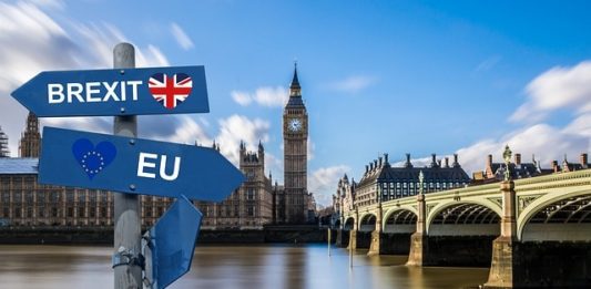 UK investors move £62bn into offshore funds since Brexit vote UK fund investments