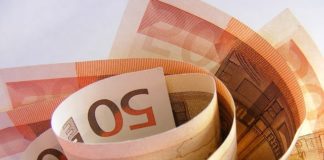 Eurozone economic growth slightly exceeds expectations Eurozone economic growth slightly exceeds expectations
