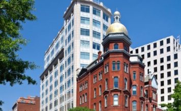 Paramount sells office building in Washington D.C for $154.5M Paramount sells office building in Washington D.C for $154.5M