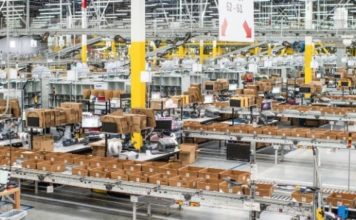 Amazon to open fulfillment center in Auburndale, Florida Amazon to open fulfillment center in Auburndale, Florida