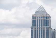 Highwoods buys Bank of America Tower in Charlotte for $436M