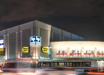 Macerich refinances Kings Plaza in Brooklyn, New York Macerich refinances Kings Plaza in Brooklyn, New York