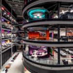 Staff begin move into BBC Wales’ new broadcast centre Staff begin move into BBC Wales’ new broadcast center in Cardiff