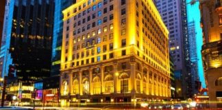 JLL secures $545m loan to finance historic 711 Fifth Avenue in New York JLL secures $545m loan to finance historic 711 Fifth Avenue in New York