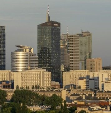Benson Elliot acquires office complex in Warsaw for €65m Benson Elliot acquires office complex in Warsaw for €65m