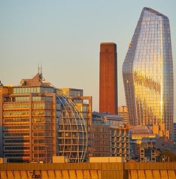 UK commercial property capital values fall 3% in March, says CBRE UK commercial property capital values fall 3% in March, says CBRE