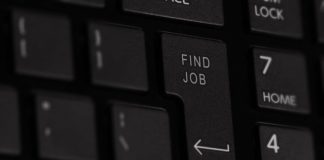 U.S unemployment rate rises to 14.7 percent in April U.S unemployment rate rises to 14.7 percent in April