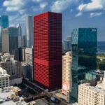 Chicago’s iconic office building sold for $376 million Chicago’s iconic office building sold for $376 million