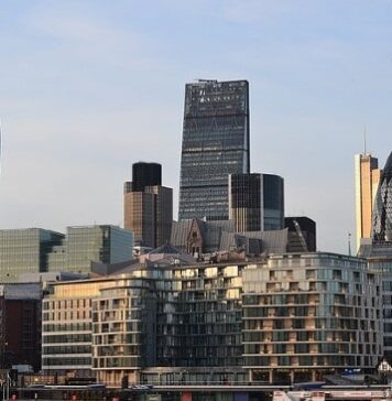 UK long income real estate market worth around £30 billion, says new report UK long income real estate market worth around £30 billion, says new report