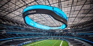 Turner-AECOM Hunt joint venture celebrates the opening of SoFi Stadium, largest in the NFL