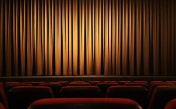 Cineworld to temporarily close all cinemas in US, UK Cineworld temporarily closes all cinemas in US, UK