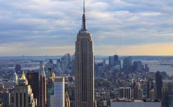 Centric Brands signs lease for 212,154 sq ft at the Empire State Building Centric Brands signs lease for 212,154 sq ft at Empire State Building