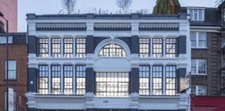 Aviva Investors buys low carbon office building in London for £25m Aviva Investors acquires low carbon office building in London for £25m