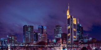 AllianceBernstein launches European commercial real estate debt business AllianceBernstein launches European commercial real estate debt business