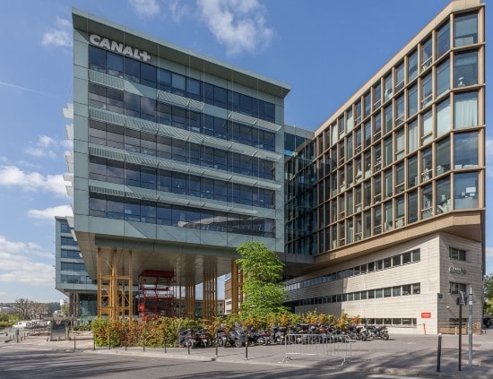 JV acquires Canal+ occupied office building in Paris