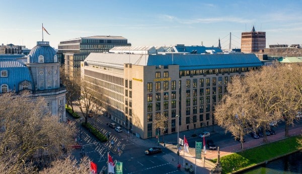Hines buys Commerzbank building in Düsseldorf