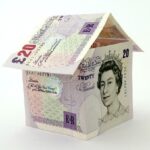Aviva Investors commits to £1bn climate transition loans into real estate by 2025 Aviva Investors commits to £1bn climate transition loans into real estate by 2025