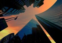 Covid vaccine injects confidence into London office market Covid vaccine injects confidence into London office market