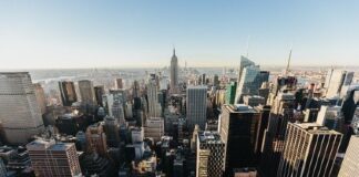 SL Green signs 393,000 sq ft of Manhattan office leases in Q4 SL Green signs 393,000 sq ft of Manhattan office leases in Q4