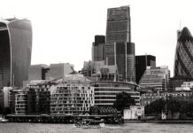 Knight Frank: London office market saw £4.9bn transacted in Q4 2020 Knight Frank: London office market saw £4.9bn transacted in Q4 2020
