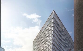 Amazon leases new 17-story office tower in Boston Amazon leases new 17-story office tower for Boston Tech Hub expansion
