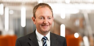 Aviva Investors appoints Mark Versey as CEO Aviva Investors appoints Mark Versey as CEO