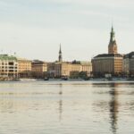 Barings sells office building in Hamburg to Aviva Investors Barings sells office building in Hamburg to Aviva Investors