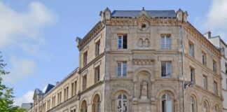 Barings acquires historic office building in Paris Barings acquires historic office building in Paris