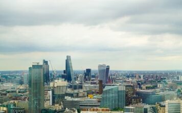 Deka Immobilien buys London office building for £118m Deka Immobilien buys London office building for £118m