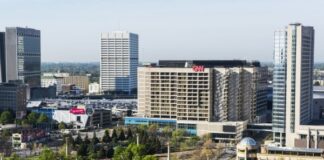 CNN Center in Atlanta sells to joint venture