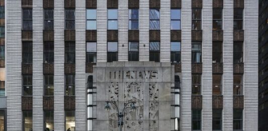 SL Green sells stake in New York City office tower for $790m SL Green sells stake in New York City office tower for $790m