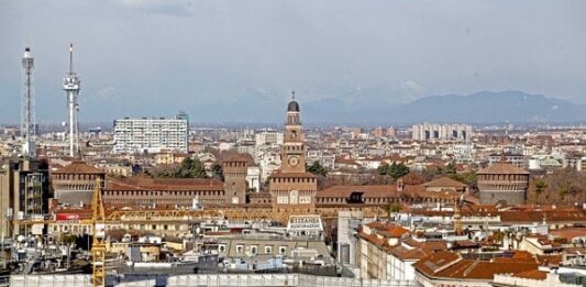 Macquarie invests €63m in Milan office building Macquarie invests €63m in Milan office building