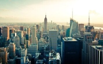 Broker confidence in NYC real estate market rises to record levels, says REBNY Broker confidence in NYC real estate market rises to record levels, says REBNY