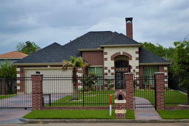 JLL Income Property Trust buys interest in $1.2bn single-family rental portfolio