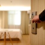 Schroders Capital raises €525m for pan-European hotel fund Schroders Capital raises €525b for pan-European hotel fund