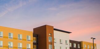 Blackstone to buy hotel portfolio from Condor Hospitality Trust for $305m Blackstone to buy hotel portfolio from Condor Hospitality Trust for $305m