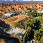 Oxford Properties buys business park in Los Angeles for $133.5m Oxford Properties business park in Los Angeles for $133.5m