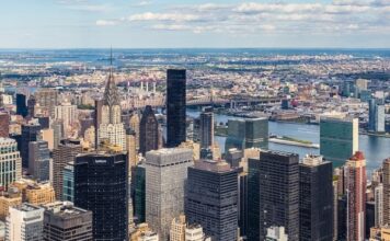 Harrison Street raises $2.5bn for eighth US opportunistic real estate fund Harrison Street raises $2bn for eighth US opportunistic real estate fund