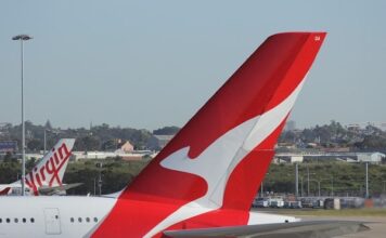 Consortium buys logistics development site from Qantas for A$800m Consortium buys logistics development site from Qantas for A$800m
