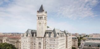 Trump Organization to sell Washington hotel for $375m, WSJ reports Trump Organization to sell Washington hotel for $375m, WSJ reports