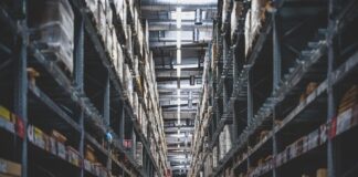 Macquarie buys logistics real estate portfolio in Poland for €63m Macquarie buys logistics real estate portfolio in Poland for €63m