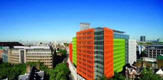 Google buys London office development for $1bn