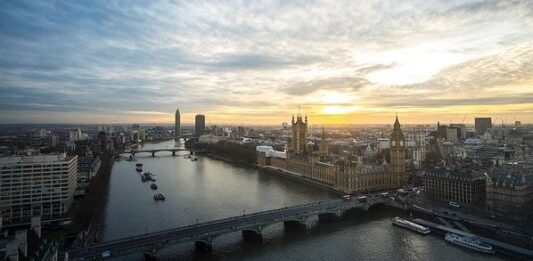 M&G Real Estate pays £132m for Grade A office building in London M&G Real Estate pays £132m for Grade A office building in London