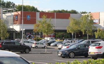 British Land signs four new leases with Aldi totaling 85,000 sq ft British Land agrees four new leasing deals with Aldi