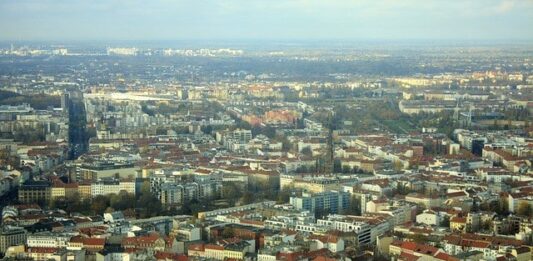 Eurazeo invests €74m in Berlin mixed-use property portfolio Eurazeo invests €74m in Berlin mixed-use commercial property portfolio