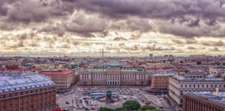 Cushman & Wakefield to divest its Russia operations Cushman & Wakefield to divest its Russia operations