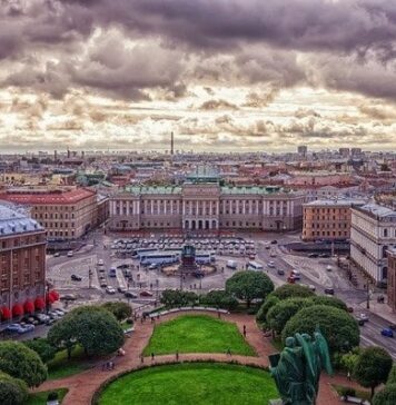 Cushman & Wakefield to divest its Russia operations Cushman & Wakefield to divest its Russia operations