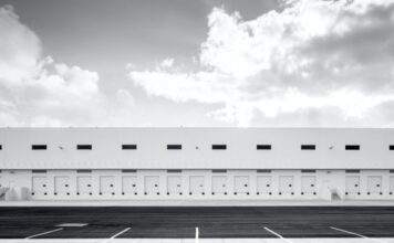 Allianz Real Estate grows global logistics portfolio to €11.6bn in 2021 Allianz Real Estate grows global logistics portfolio to €11.6bn in 2021