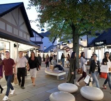 LaSalle invests £600m in two UK designer outlet centres LaSalle invests £600m in two UK designer outlet centres